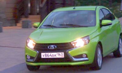 Путин приехал на заседание «Валдая» на зеленой Lada Vesta