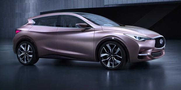 Infiniti показала прототип модели гольф-класса