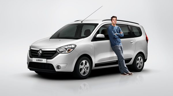 88 максивэнов Renault по цене $18 888