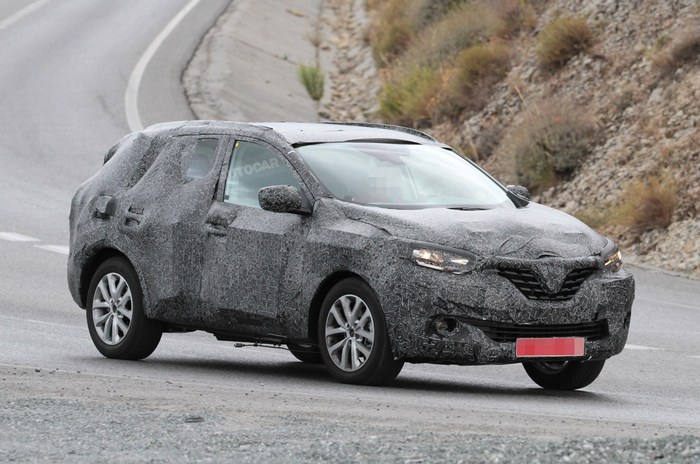 «Клон» Nissan Qashqai замечен на ездовых испытаниях