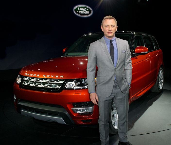 Range Rover Sport в Нью-Йорке: сверхсекретная доставка из Великобритании