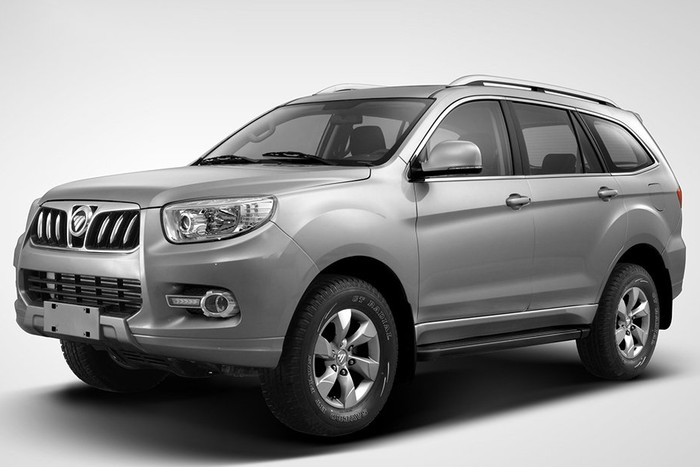 Foton Sauvana прибыл в РФ с двухлитровым бензиновым агрегатом