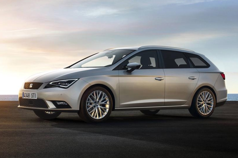 Seat Leon в кузове универсал признан лучшим автомобилем для буксировки