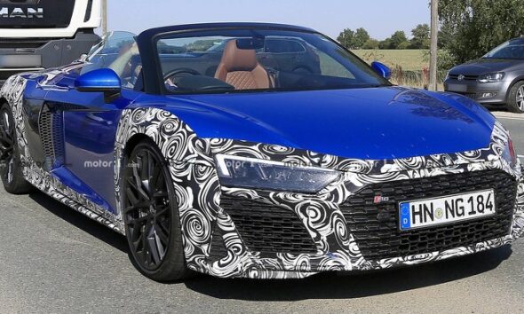 Обновленный родстер Audi R8 Spyder замечен во время тестов