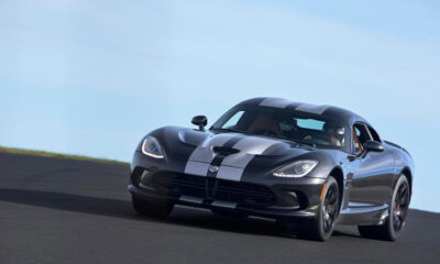 Спорткар SRT Viper облегчили