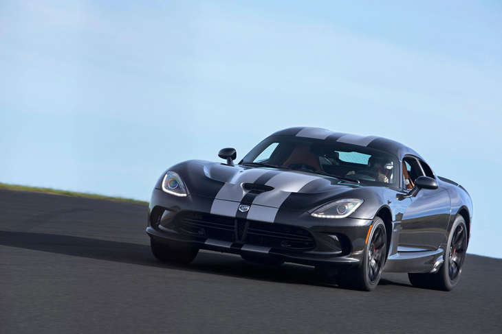 Спорткар SRT Viper облегчили