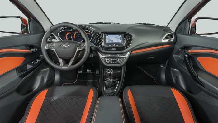 Появились официальные изображения салона Lada Vesta SW и SW Cross