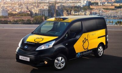 Nissan передал Испании первые электротакси
