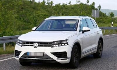 Модернизированный Touareg сбросил камуфляж