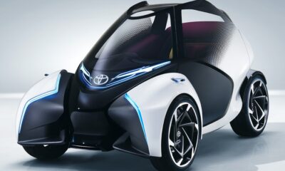 Toyota придумала электрокар для одиноких женщин