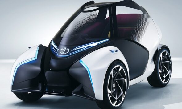 Toyota придумала электрокар для одиноких женщин