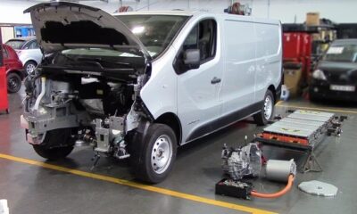 В Париже показали необычный Renault Trafic