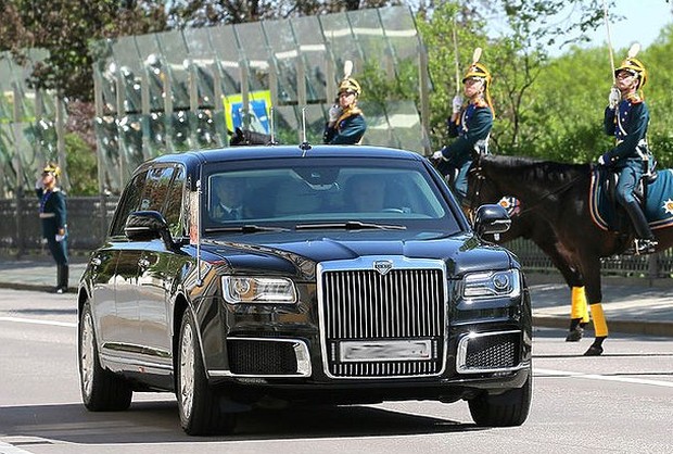 Дональд Трамп скоро получит новый бронированный автомобиль