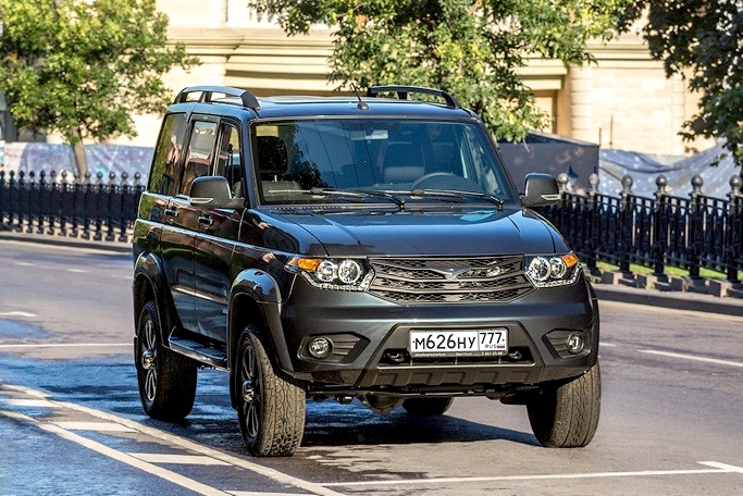 Названа цена обновленного UAZ Patriot