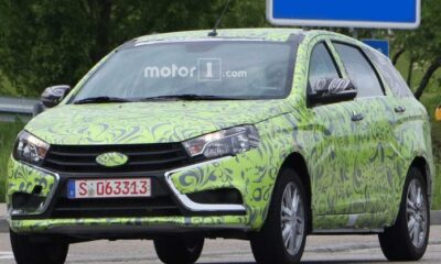 Фотошпионы заметили на европейских дорогах универсал Lada Vesta