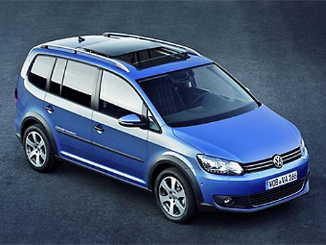 Компактвэн Volkswagen Touran обзавелся вседорожной версией