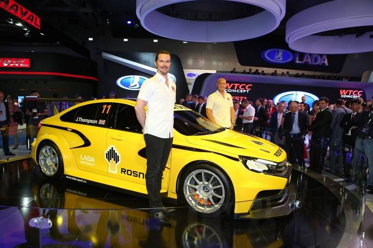 Громкая премьера АВТОВАЗа — спорткар Lada Vesta WTCC