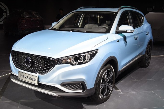 Дебютировала электрическая версия кроссовера MG ZS