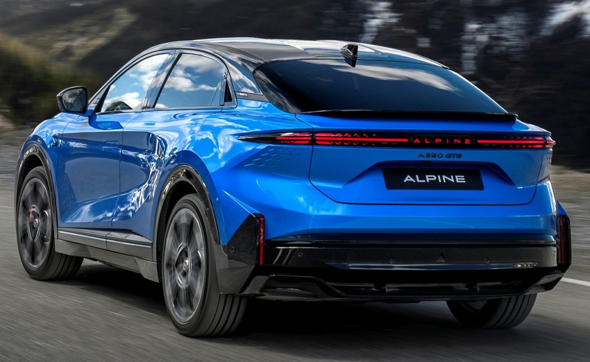 Кроссовер Alpine A390 экстерьер вид первый