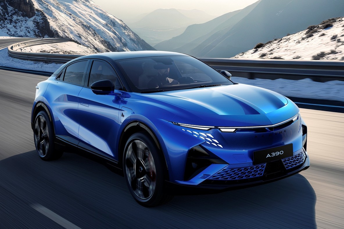 Кроссовер Alpine A390 экстерьер вид третий