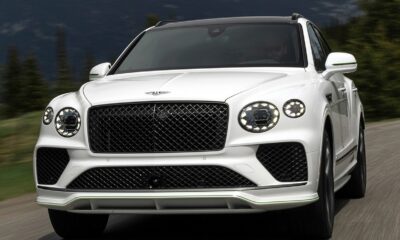 Кроссовер Bentley Bentayga Speed экстерьер вид третий