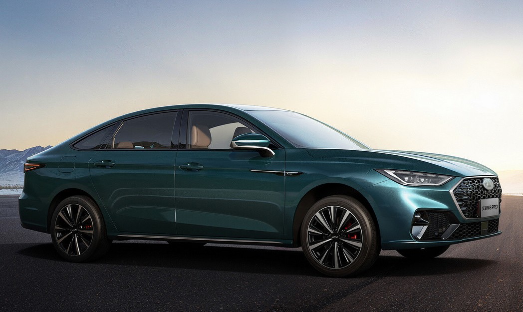 Седан Chery Arrizo 8 Pro 2.0T экстерьер вид первый