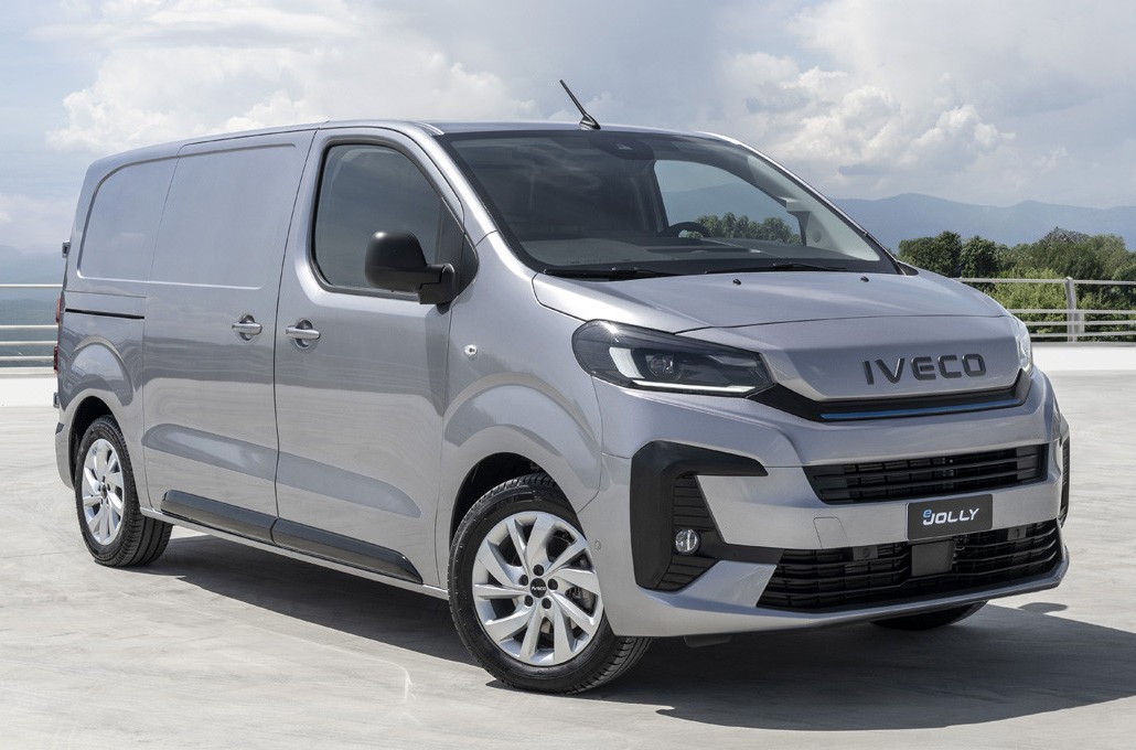 Фургон IVECO eJolly экстерьер вид первый