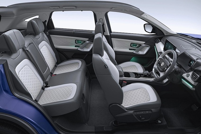 Кроссовер Tata Harrier EV интерьер вид первый