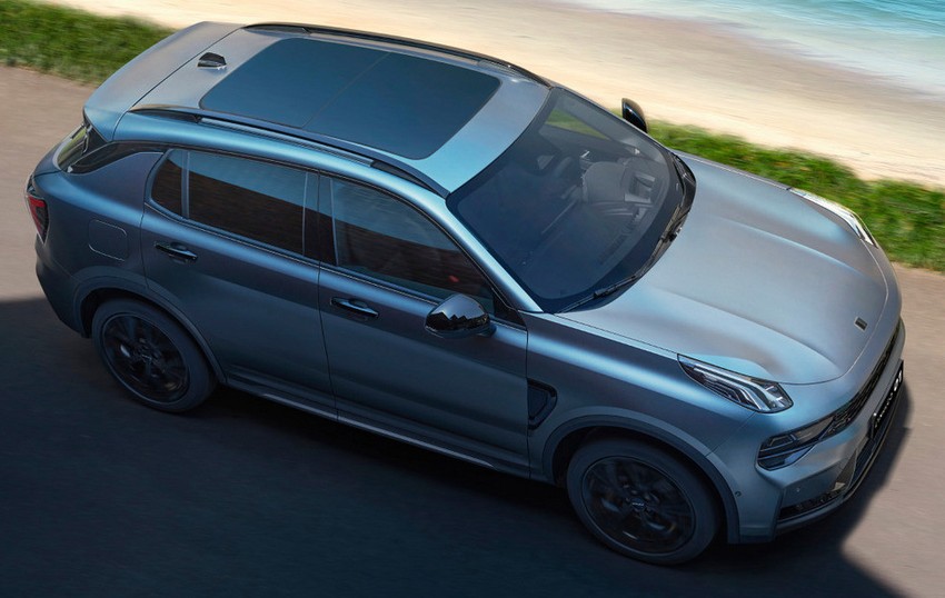 Кроссовер Lynk & Co 01 экстерьер вид третий