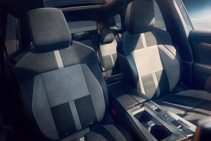 Кроссовер Opel Grandland AWD салон