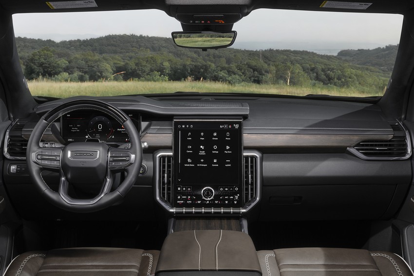 Кроссовер GMC Acadia Denali Ultimate салон