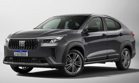 Кроссовер Fiat Fastback салон вид второй
