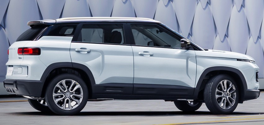 Кроссовер Geely Icon экстерьер вид первый