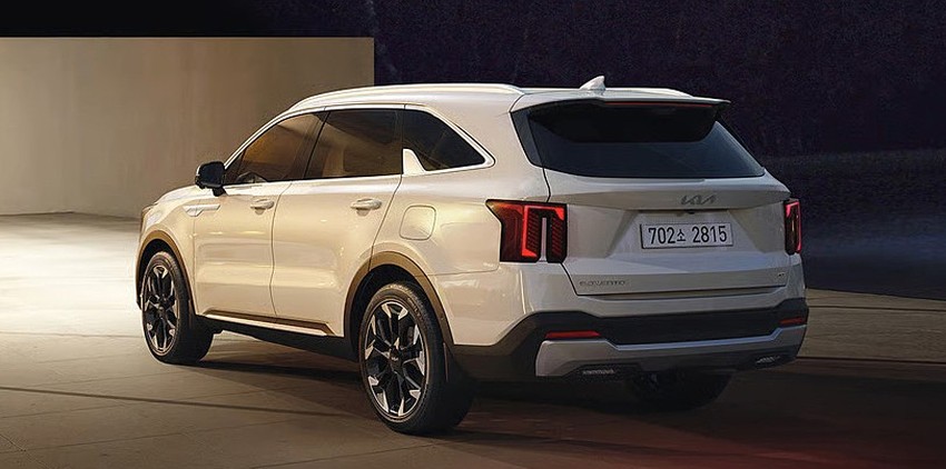 Кроссовер Kia Sorento экстерьер вид первый 