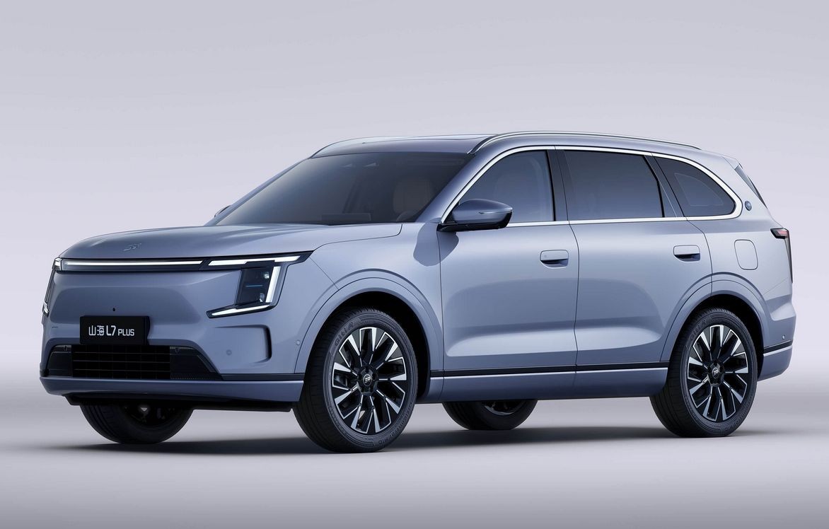 Кроссовер Jetour Shanhai L7 Plus экстерьер вид второй
