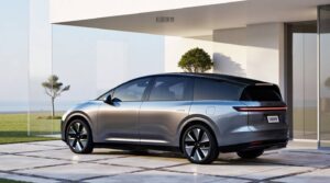 Li Auto i8 мнения экспертов разделились
