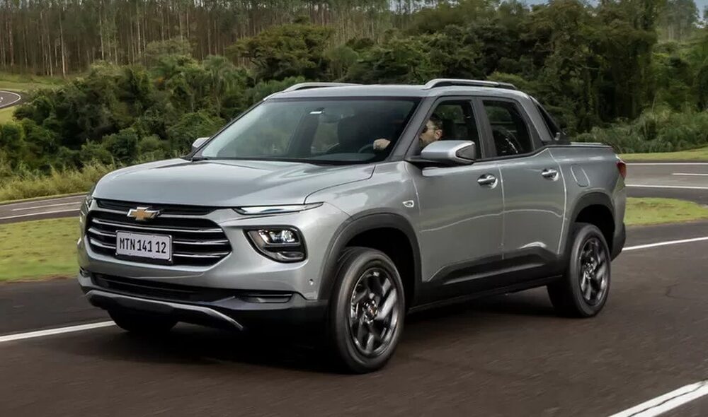 Пикап Chevrolet Montana экстерьер вид второй