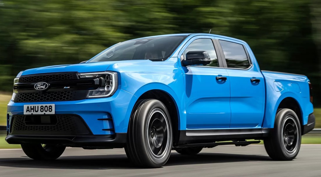 Пикап Ford Ranger MS-RT PHEV экстерьер вид первый