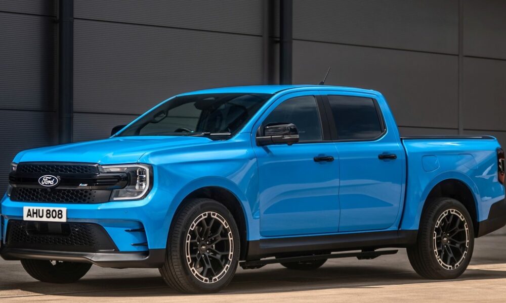 Пикап Ford Ranger MS-RT PHEV экстерьер вид четвертый