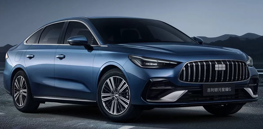 Cедан Geely Galaxy Starshine 6 экстерьер вид второй