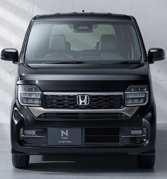 Хэтчбек Honda N-WGN экстерьер вид четвертый