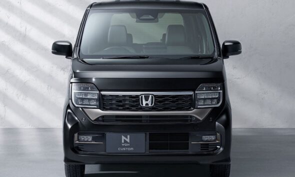 Хэтчбек Honda N-WGN экстерьер вид четвертый