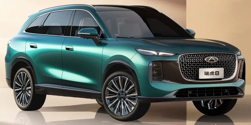 Кроссовер Chery Tiggo 8 экстерьер вид второй