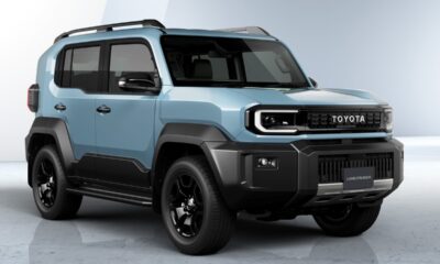 Внедорожник Toyota Land Cruiser FJ экстерьер вид четвертый