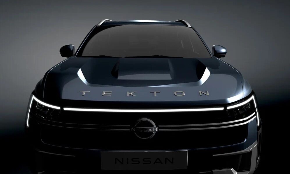 Кроссовер Nissan Tekton экстерьер вид третий