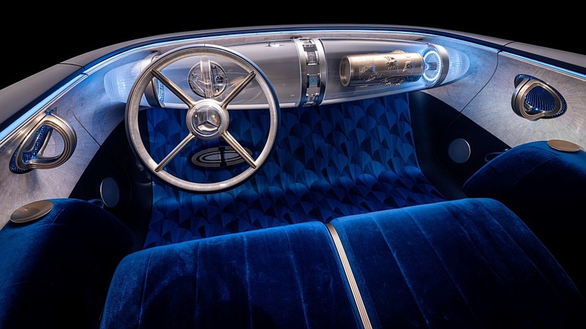 Концепт Mercedes-Benz Vision Iconic салон