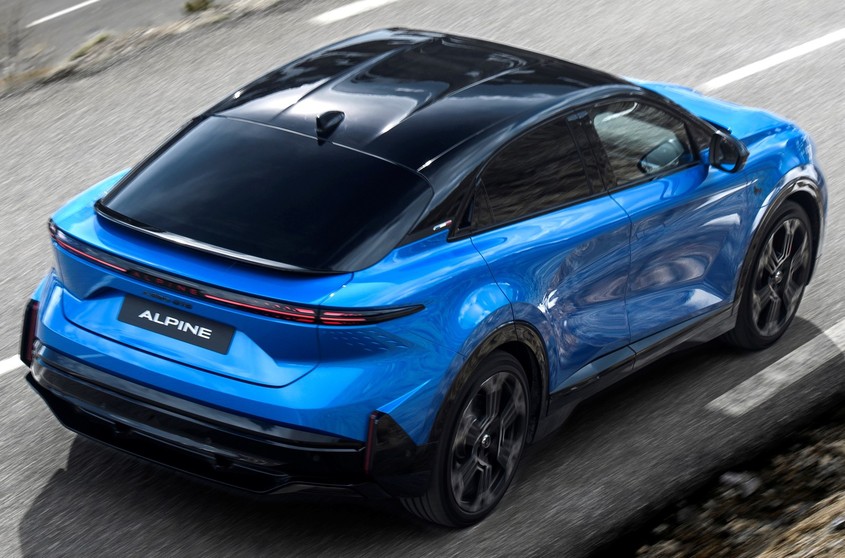 Кроссовер Alpine A390 экстерьер вид второй