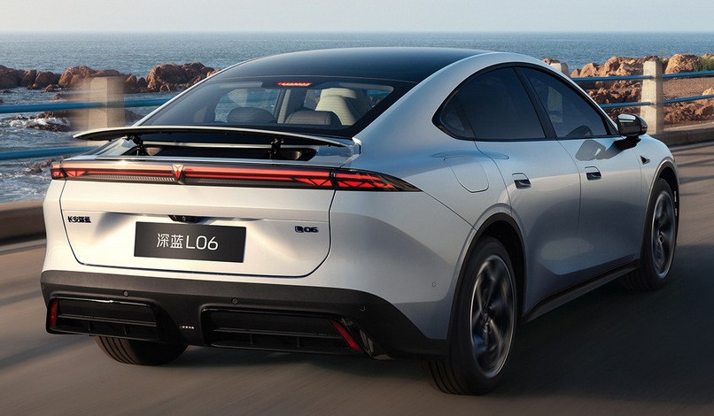 Седан Deepal L06 экстерьер вид второй