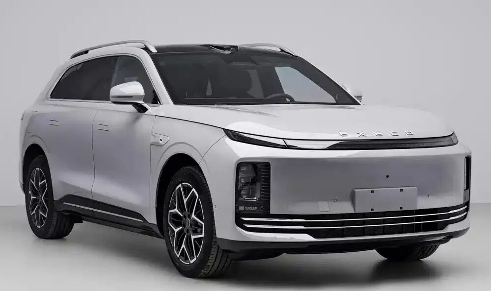 Кроссовер Exeed Exlantix ЕТ7 вид четвертый