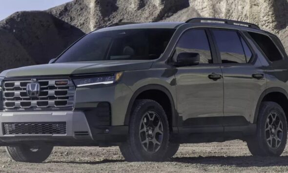 Кроссовер Honda Pilot экстерьер вид второй